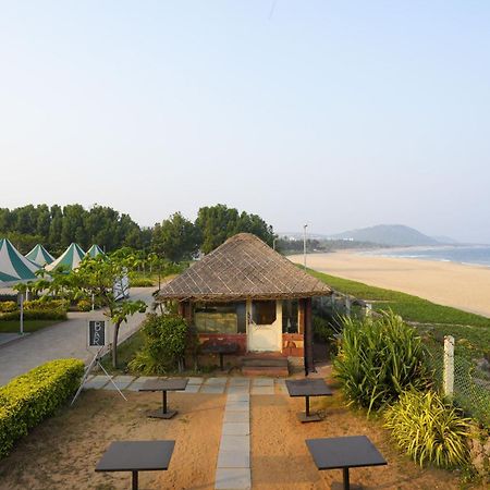 Shore Front Resort Visakhapatnam Exterior photo